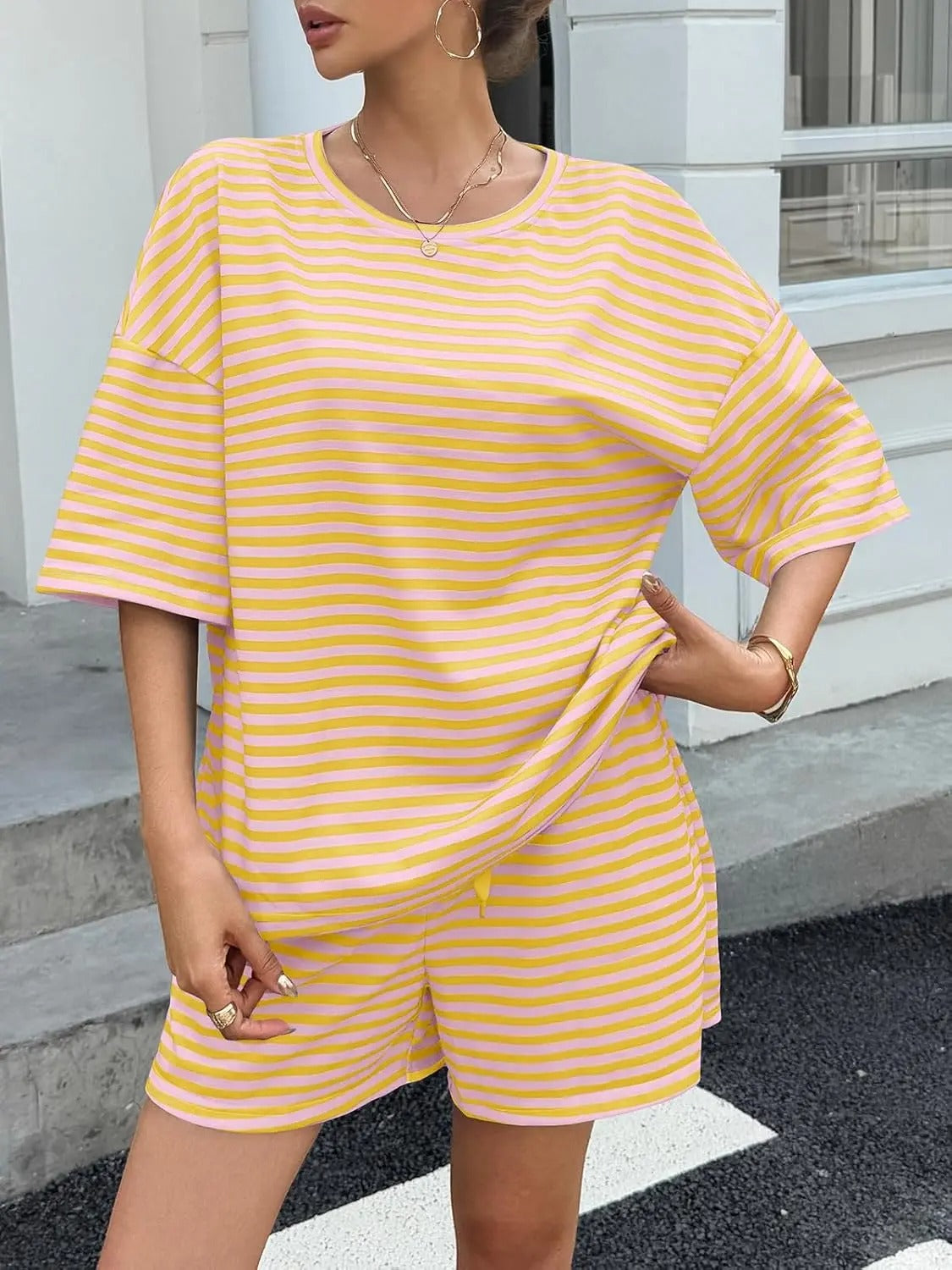 Womens Striped Short Sets 2 Piece Outfits Sweatsuits 3/4 Sleeve Pajamas Casual Lounge Sets